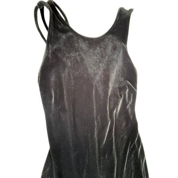 "To Die For"  Black Velvet Open Strappy Back SZ 4 Formal Vampire Dark Romance - Picture 8 of 16
